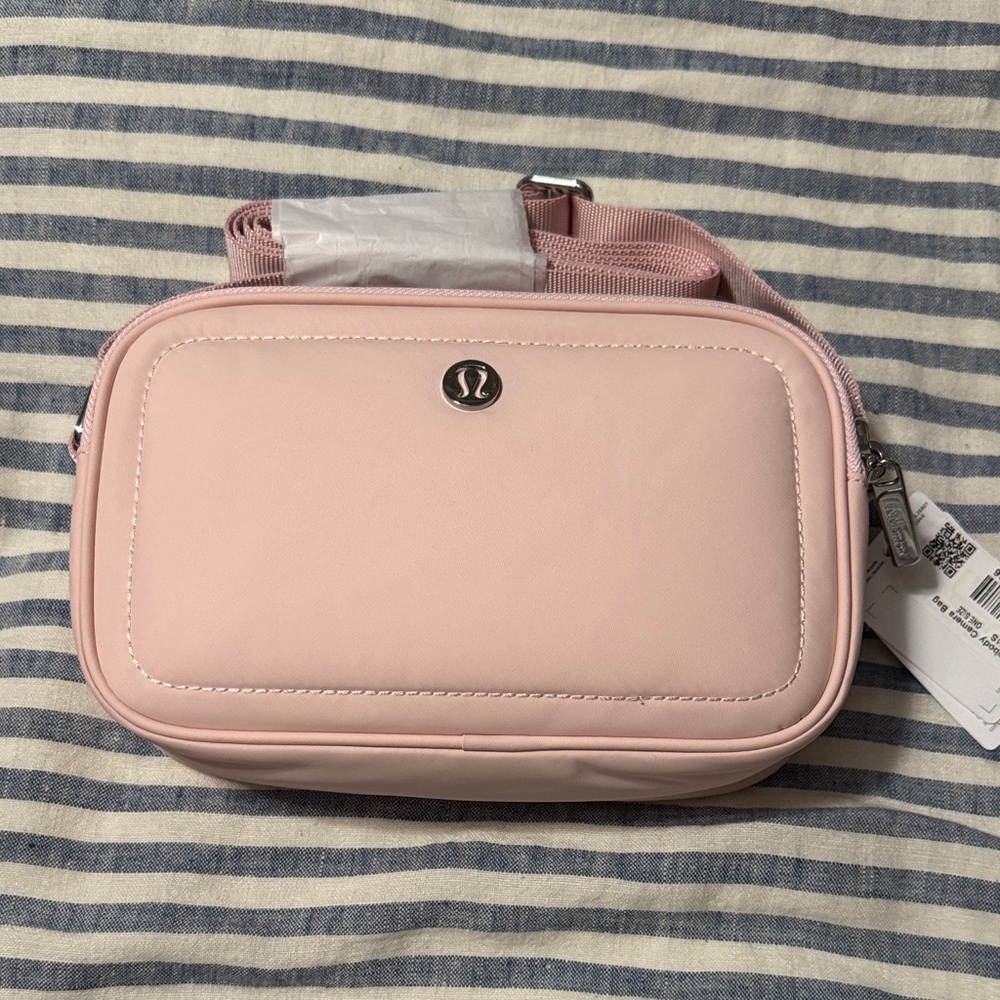 Lululemon Athletica Soft Pink Crossbody Camera Bag